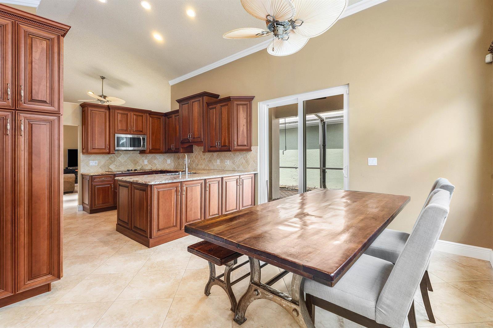 9101 Baybury Lane, West Palm Beach FL 33411 photo 3