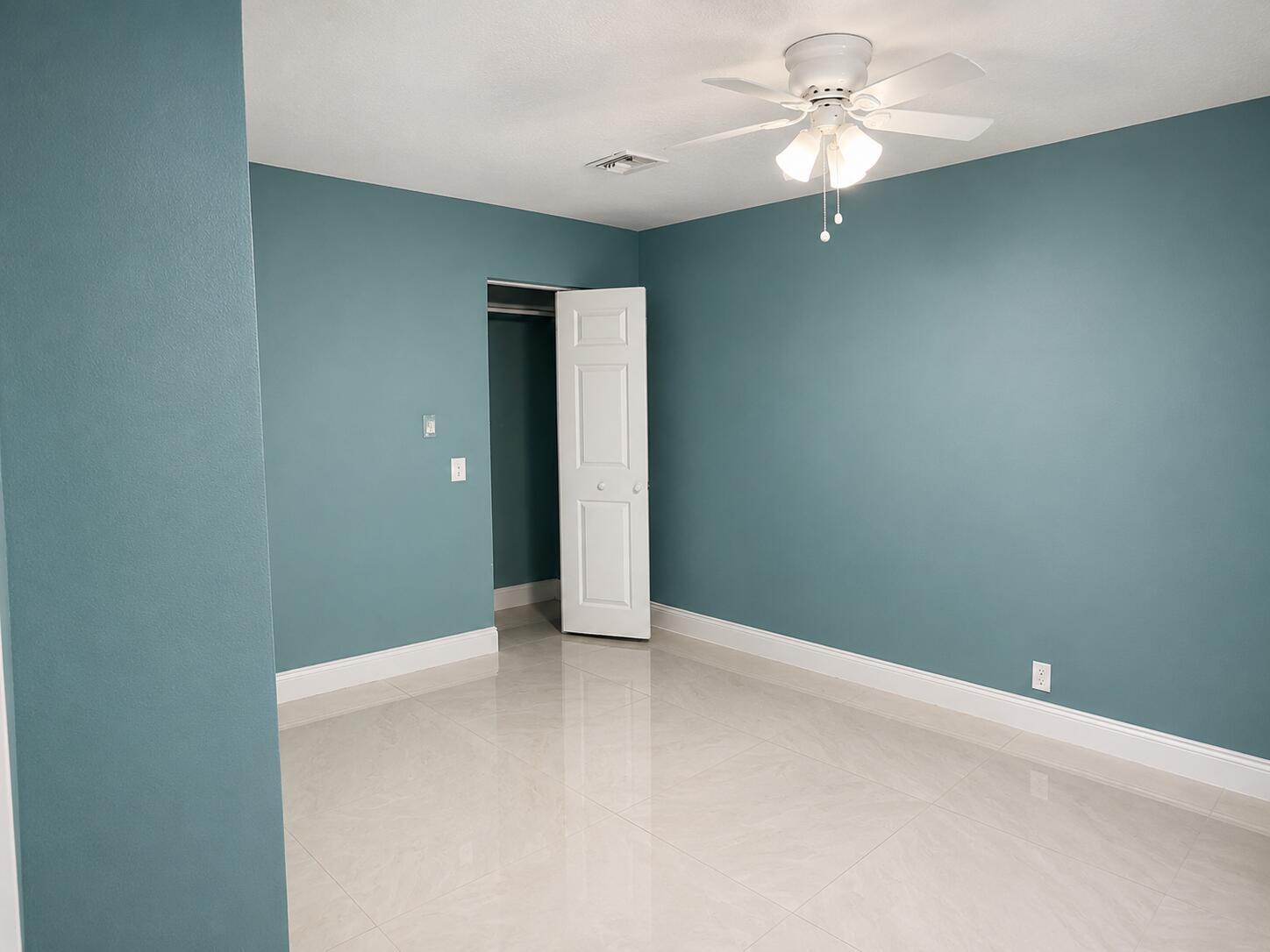 725 Dobbins Street # 731, West Palm Beach FL 33405 photo 3