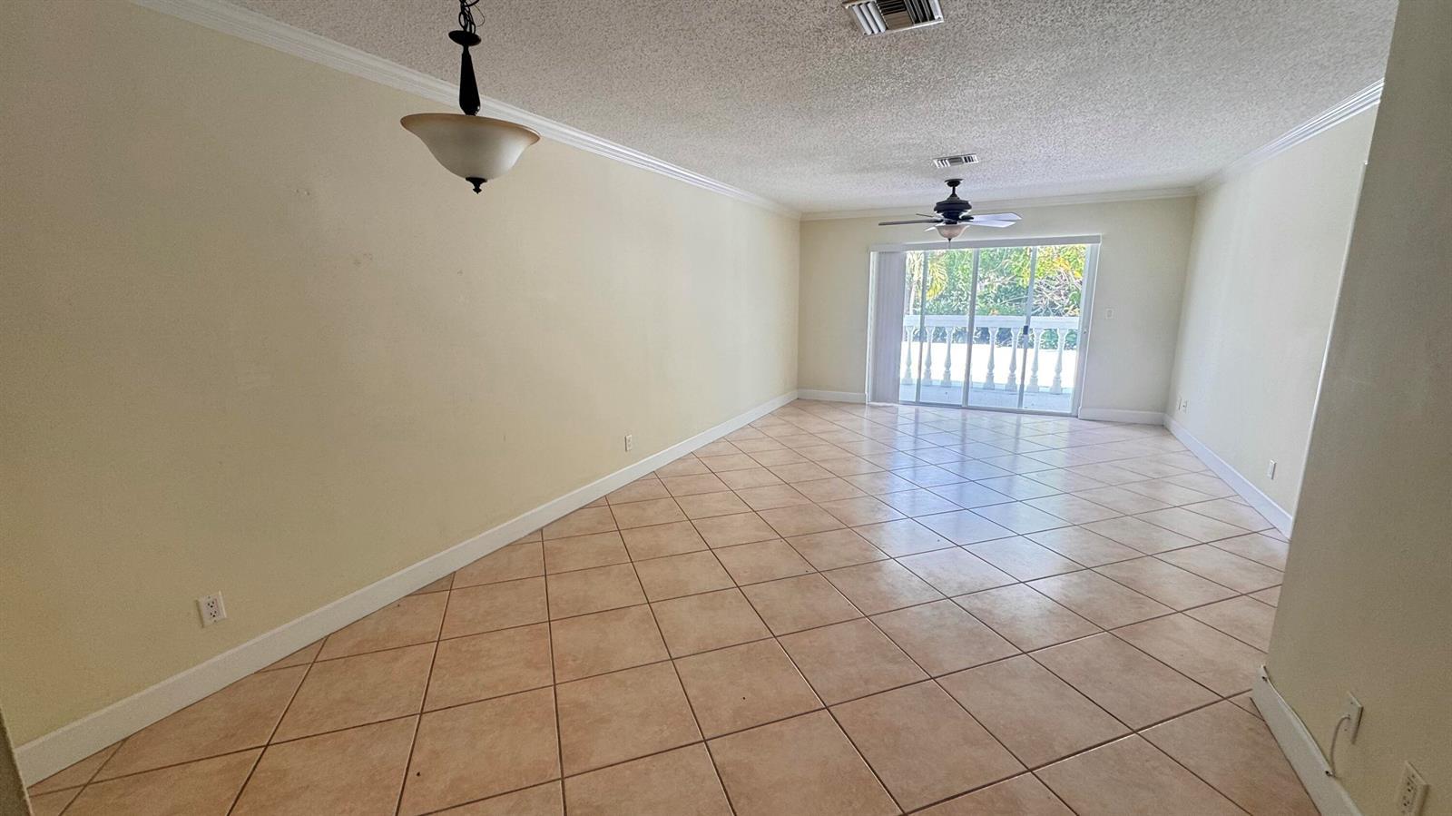 1727 Jimmy Buffett Mem Highway # 208, Vero Beach FL 32963 photo 5