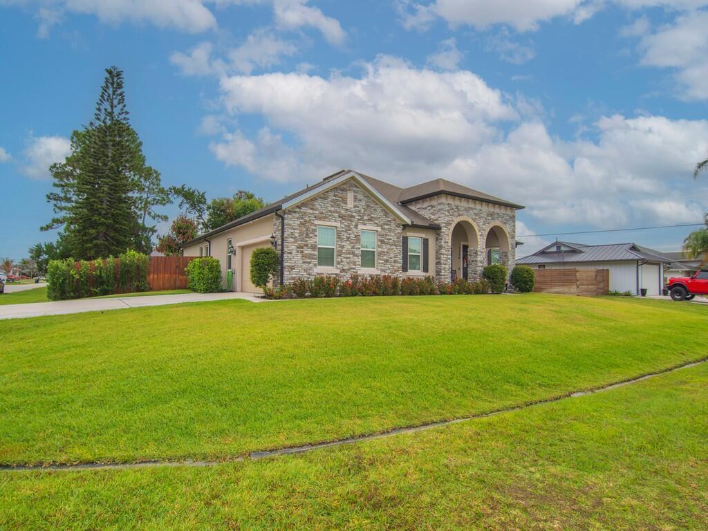 1269 SW Bargello Avenue, Port St. Lucie FL 34953 photo 3
