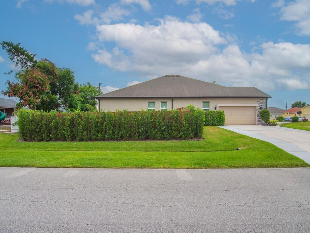 1269 SW Bargello Avenue, Port St. Lucie FL 34953 photo 5