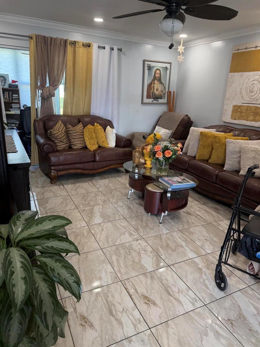 2531 W Barkley Dr Drive W # B, West Palm Beach FL 33415 photo 4