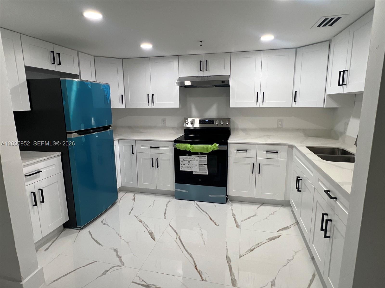 17050 NW 55th Ave # 7, Miami Gardens FL 33055