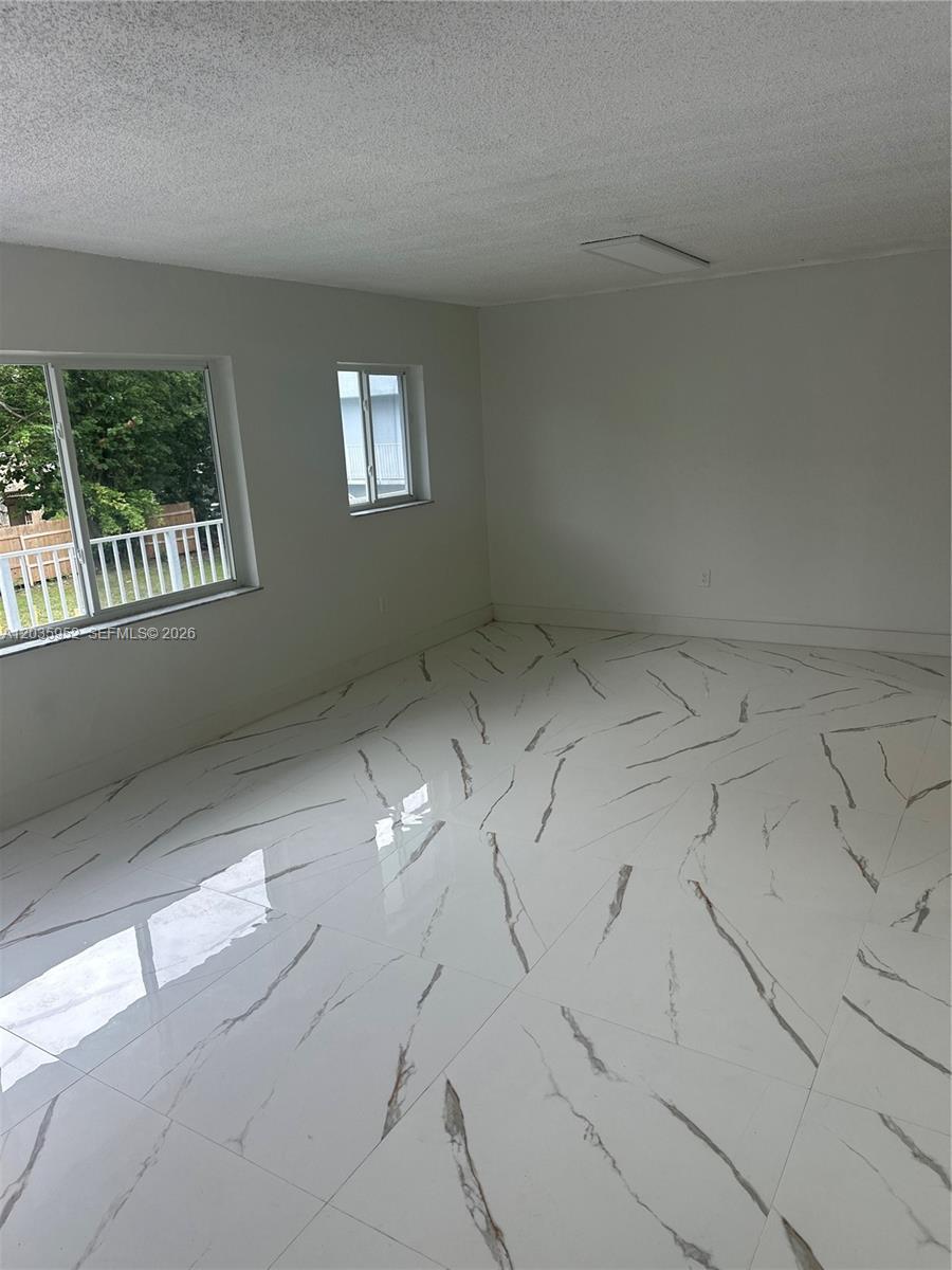 17050 NW 55th Ave # 7, Miami Gardens FL 33055 photo 5