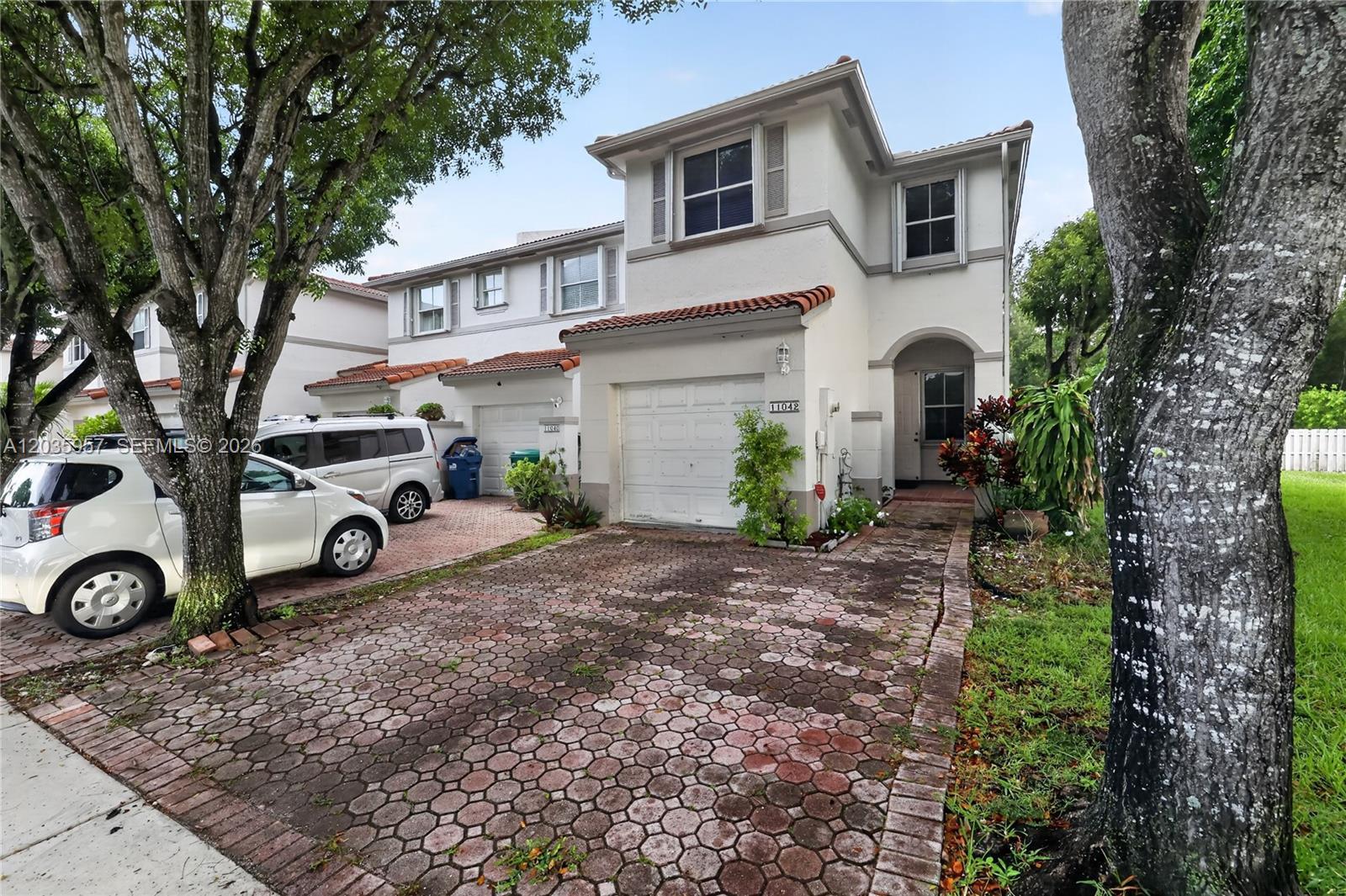 11042 NW 43rd Ter, Doral FL 33178