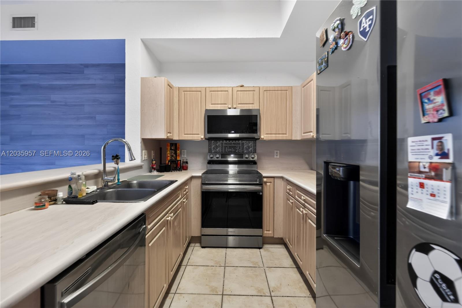 11042 NW 43rd Ter, Doral FL 33178 photo 5
