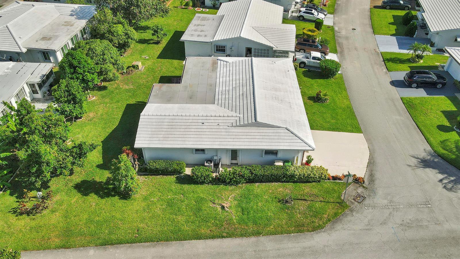 7204 NW 71st Avenue, Tamarac FL 33321 photo 4