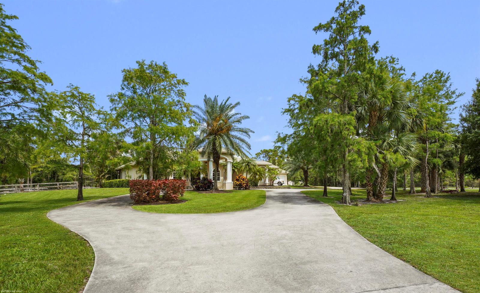 2560 Buck Ridge Trail, Loxahatchee FL 33470 photo 4