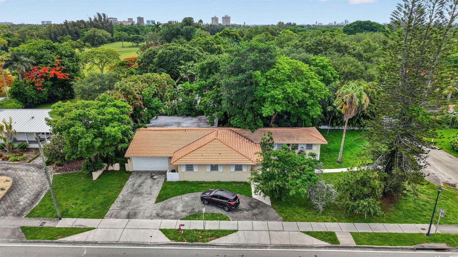 601 NE 105 Street, Miami Shores FL 33138 photo 2