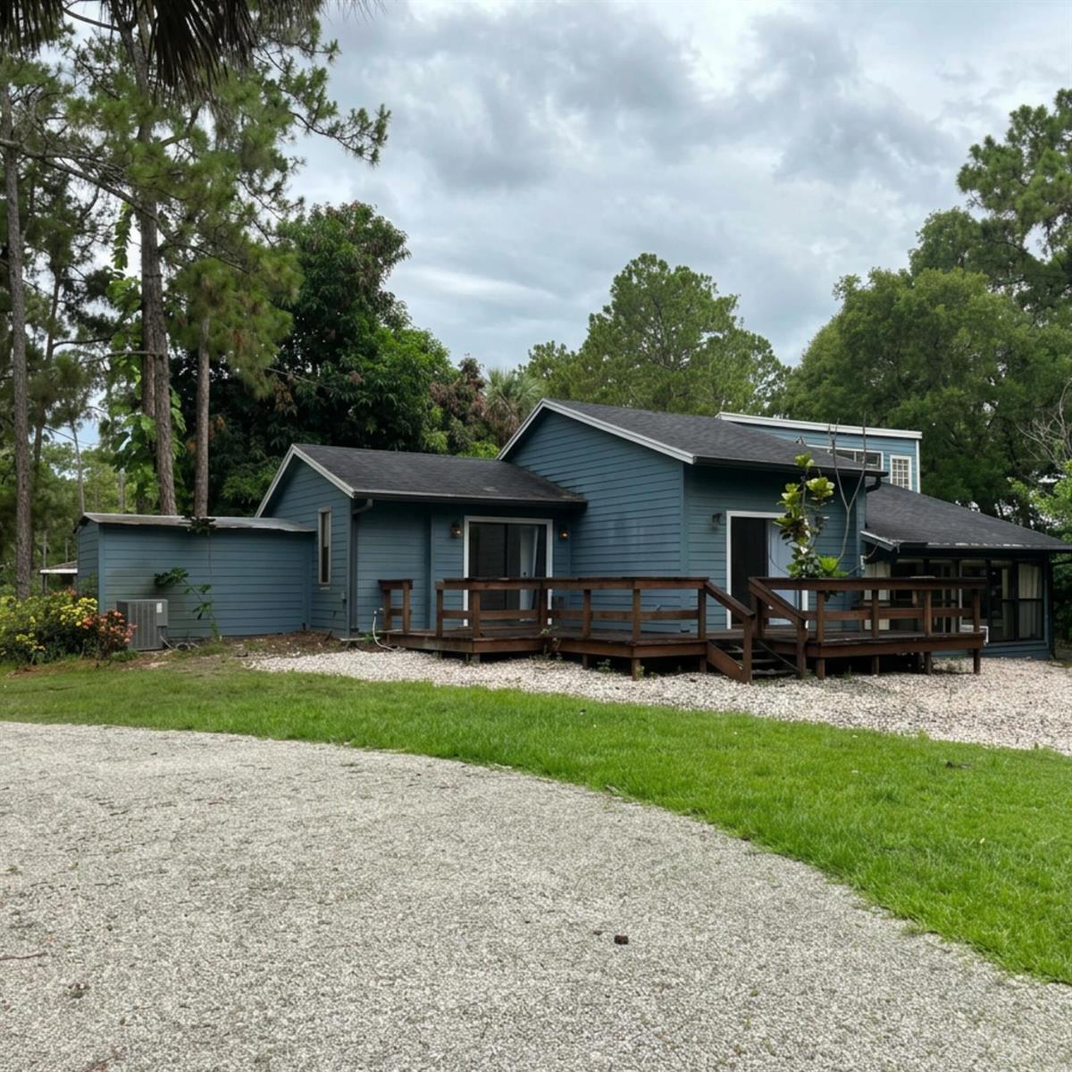 11656 N 154th Rd Road N, FL 33478