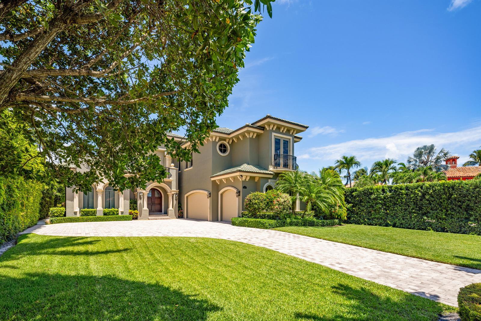 1207 N Atlantic Drive, Lantana FL 33462 photo 4