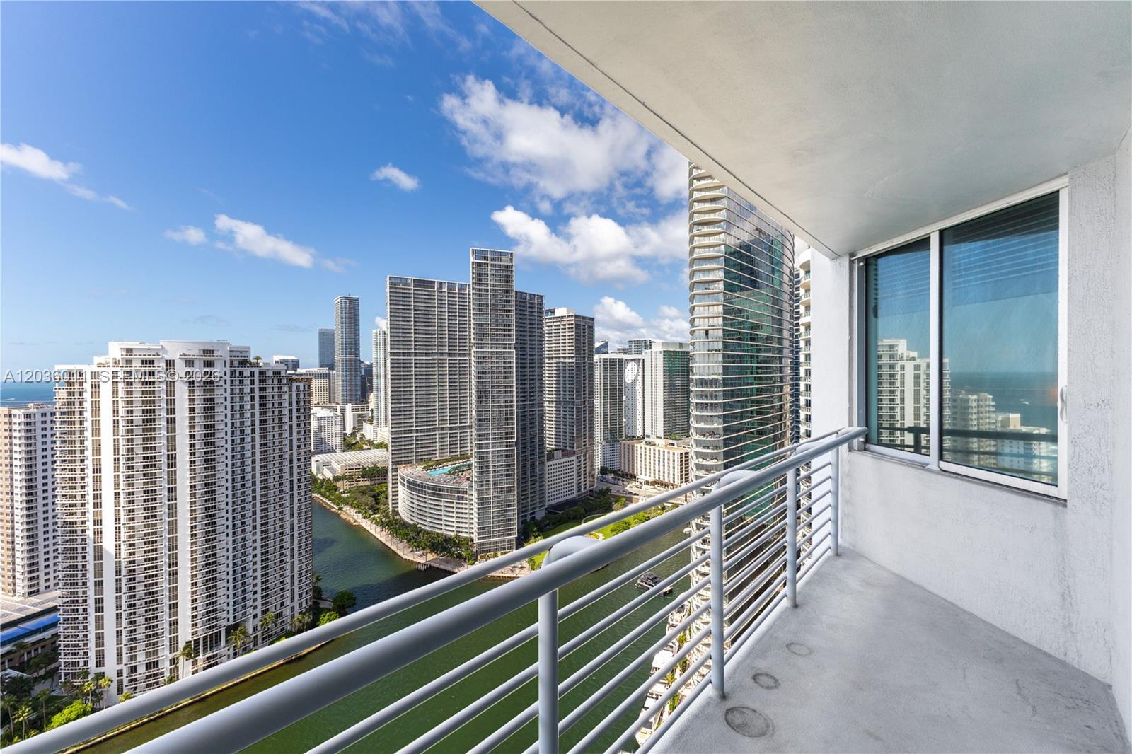 325 S Biscayne Blvd # 4015, Miami FL 33131 photo 5