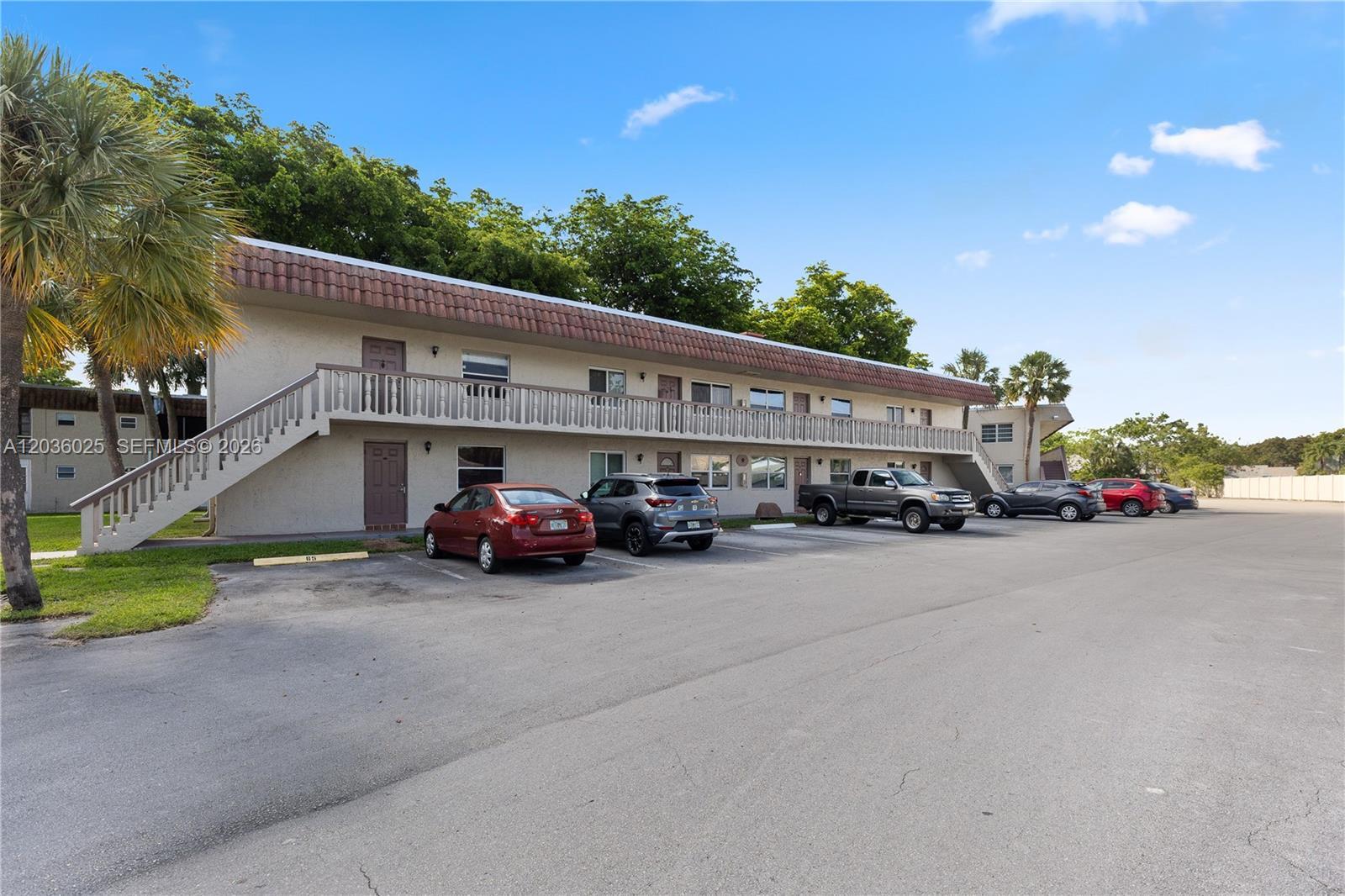 3777 NW 78th Ave # 9C, Davie FL 33024 photo 2