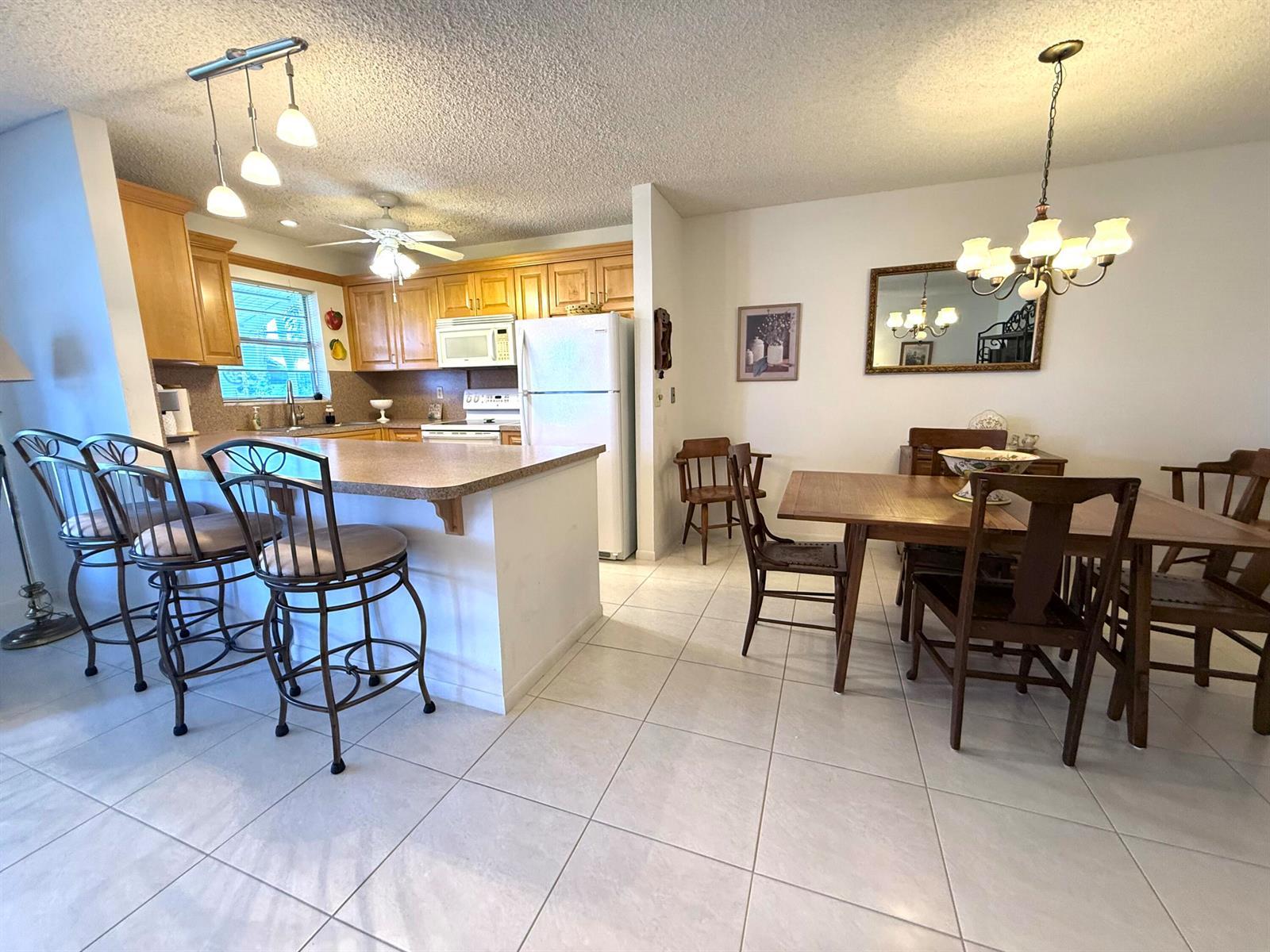 200 Pine Point Drive # B, Boynton Beach FL 33435 photo 2