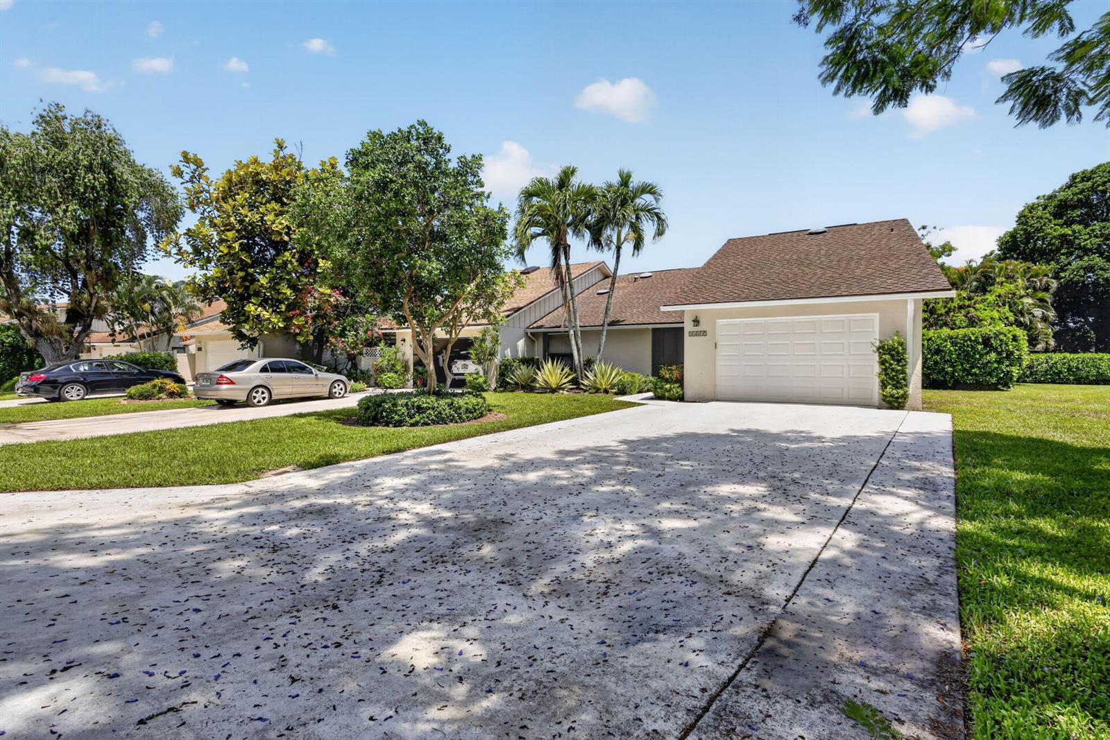 11837 Donlin Drive, Wellington FL 33414 photo 2