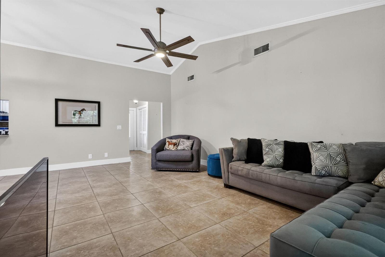 11837 Donlin Drive, Wellington FL 33414 photo 5
