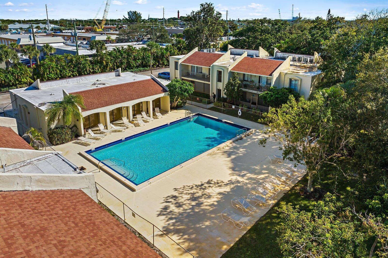 150 Pineview Road # G8, Jupiter FL 33469 photo 5