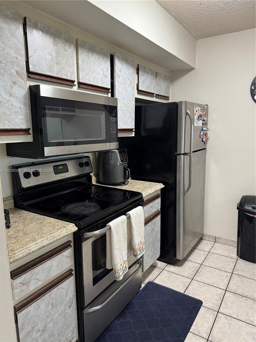 18230 Mediterranean Blvd # 1303, Hialeah FL 33015 photo 4
