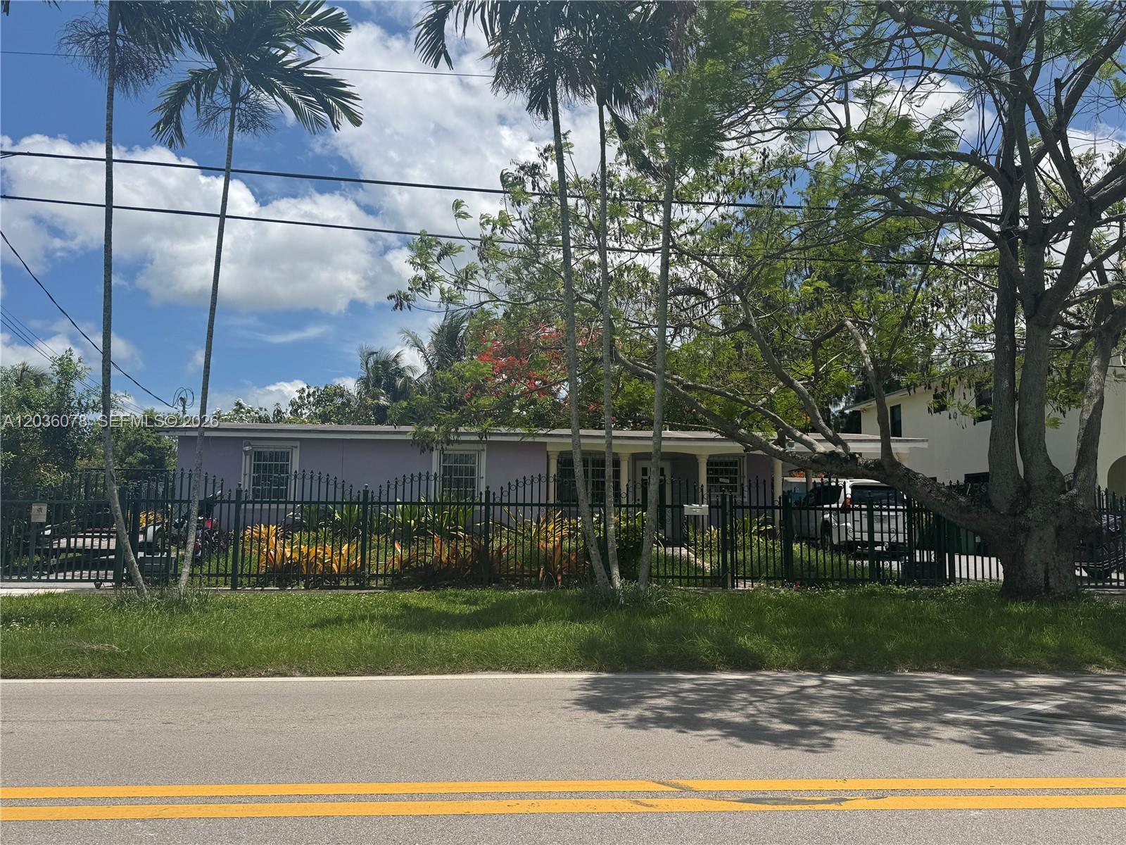 11290 SW 47th Ter, Miami FL 33165 photo 3