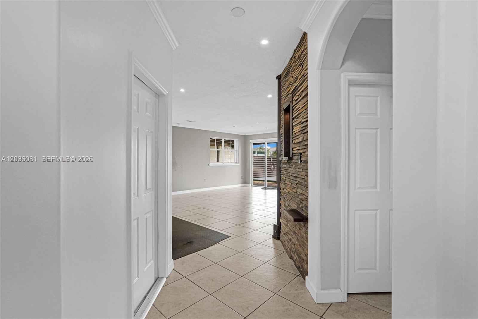11258 NW 47th Ln, Doral FL 33178 photo 4