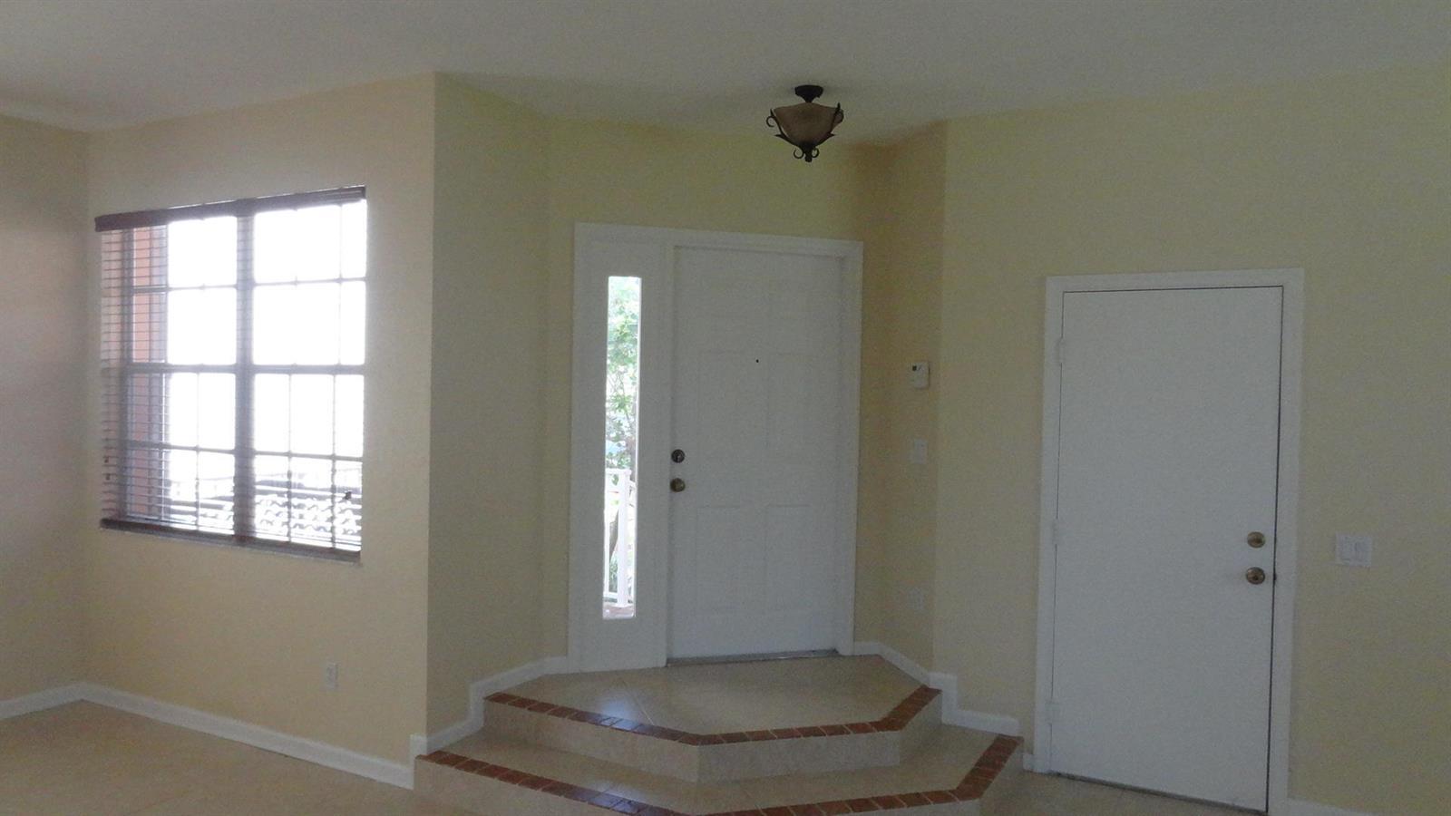 5404 Sunseeker Boulevard, FL 33463 photo 5