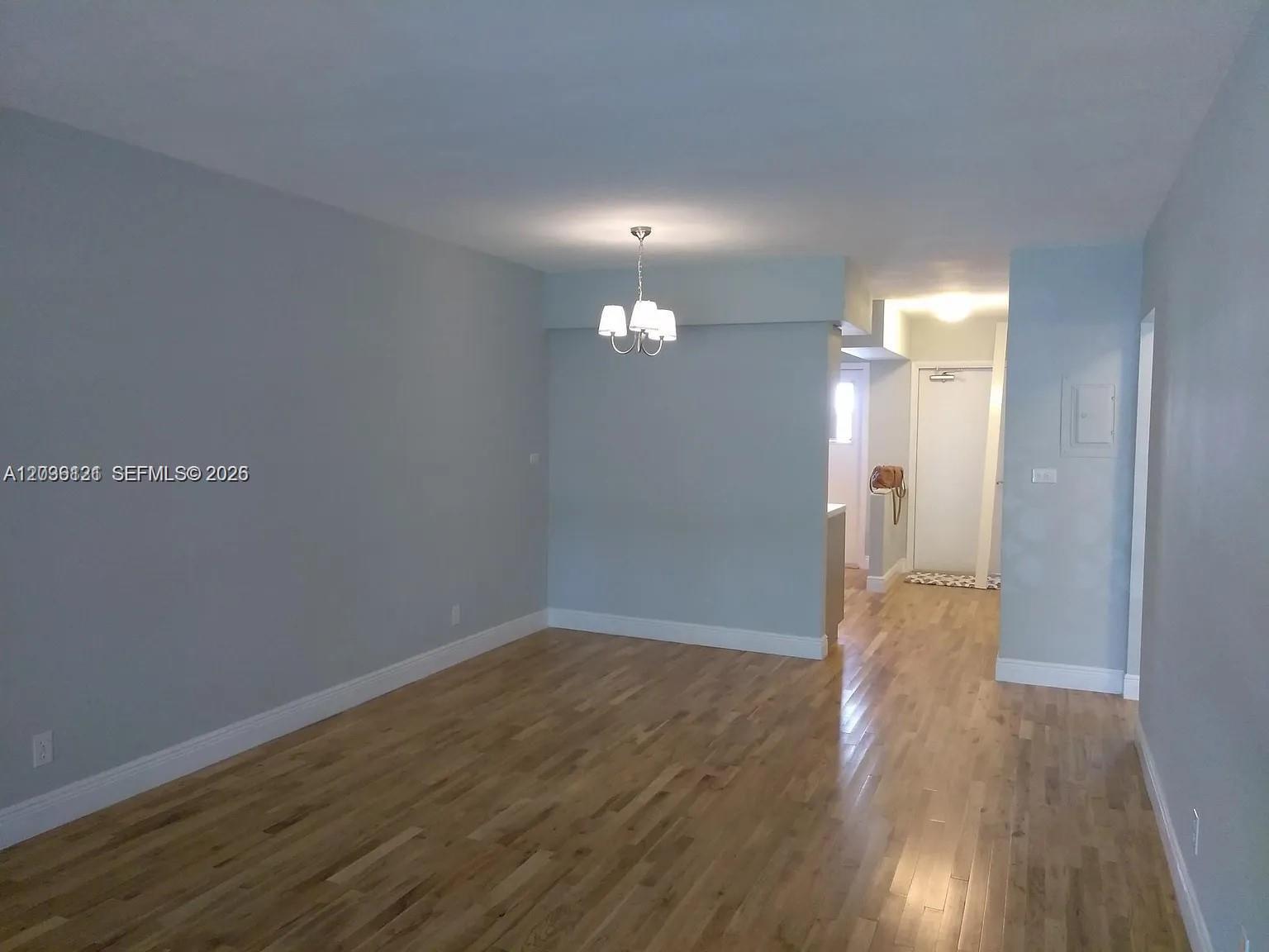 Coral Gables, FL 33146 photo 2