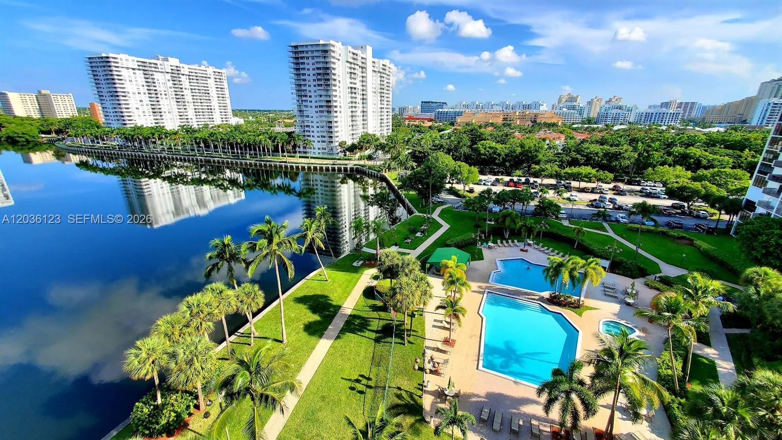 18151 NE 31 CT # 908, Aventura FL 33160