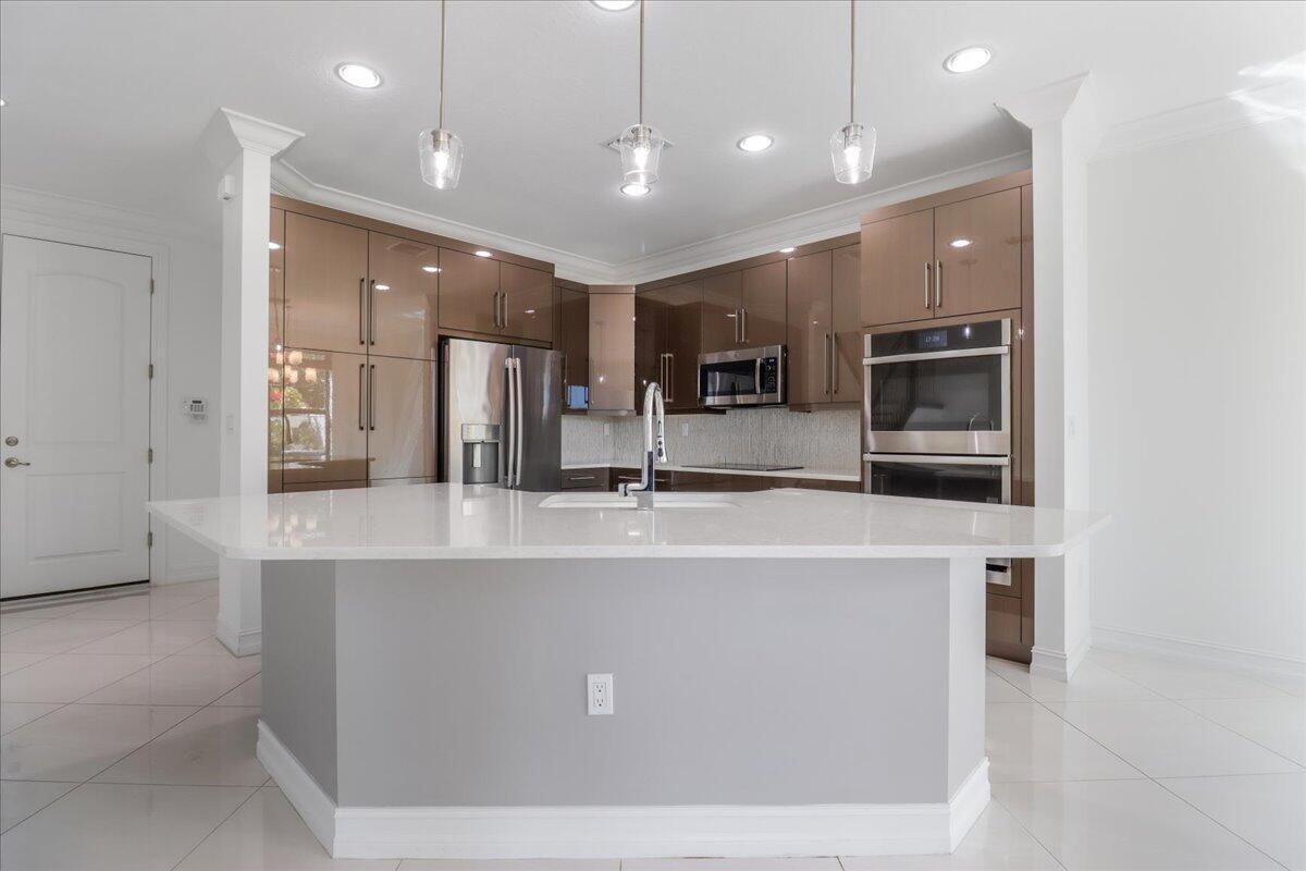 10098 Akenside Drive, Boca Raton FL 33428 photo 5