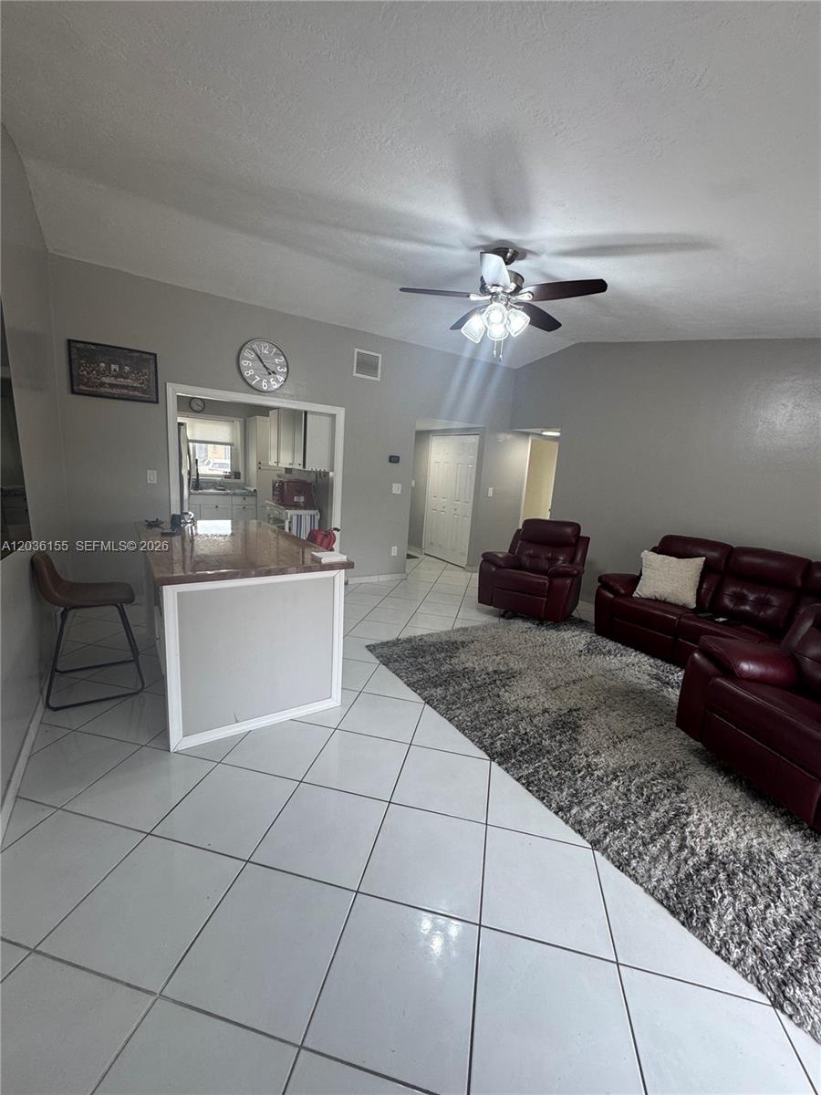 11504 SW 124th Ct, Miami FL 33186 photo 2
