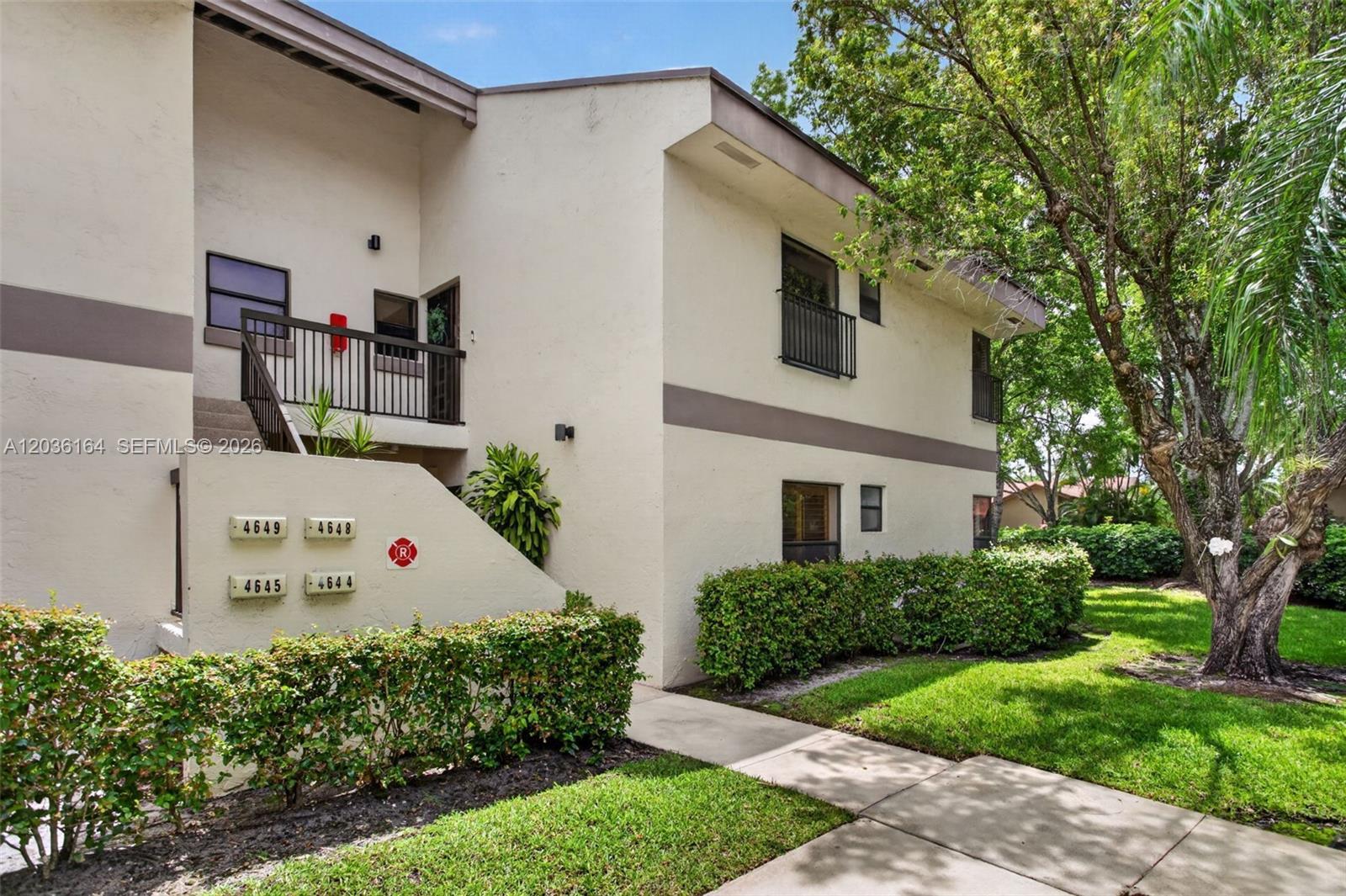 4644 N Carambola Cir N # 2725, Coconut Creek FL 33066 photo 2