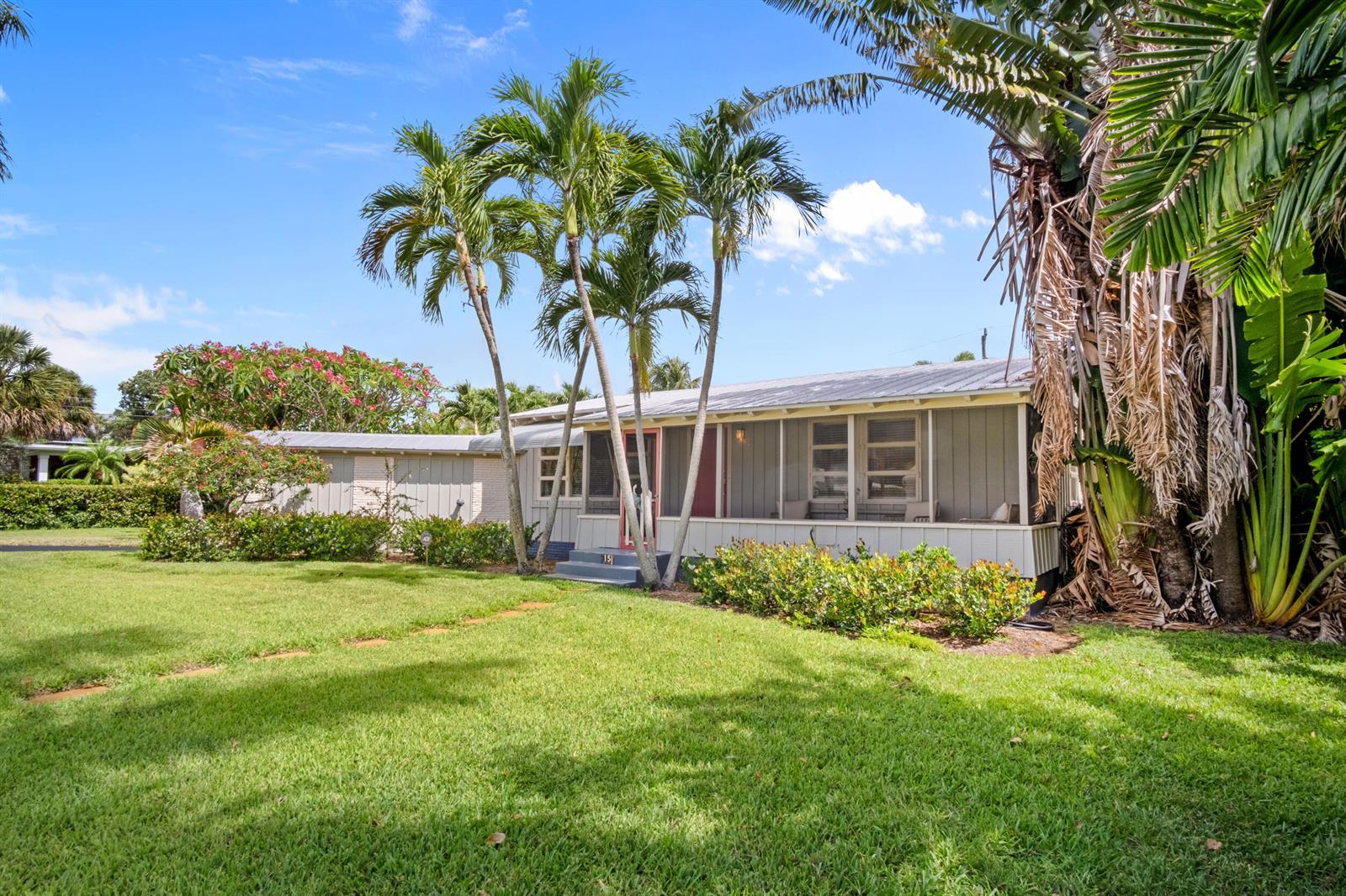 15 N Swinton Circle, Delray Beach FL 33444 photo 2