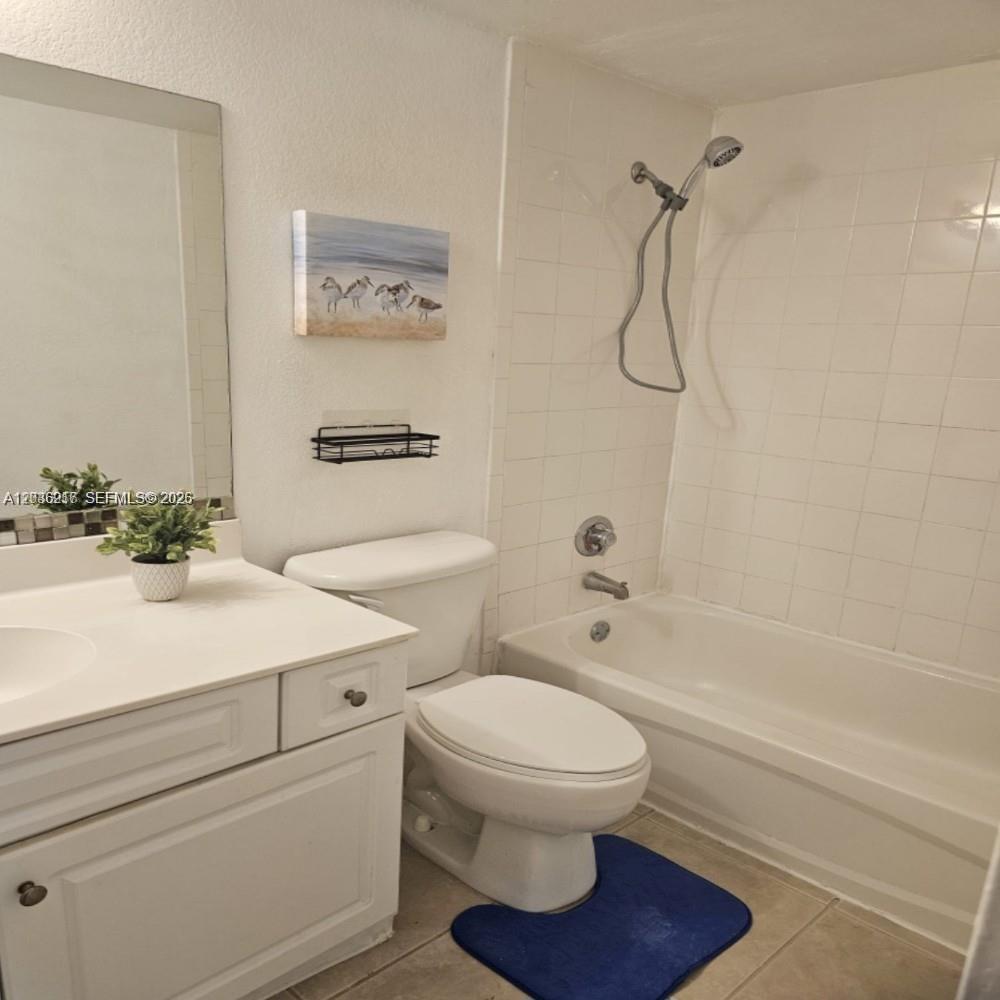 4810 NW 79th Ave # 202, Doral FL 33166 photo 3