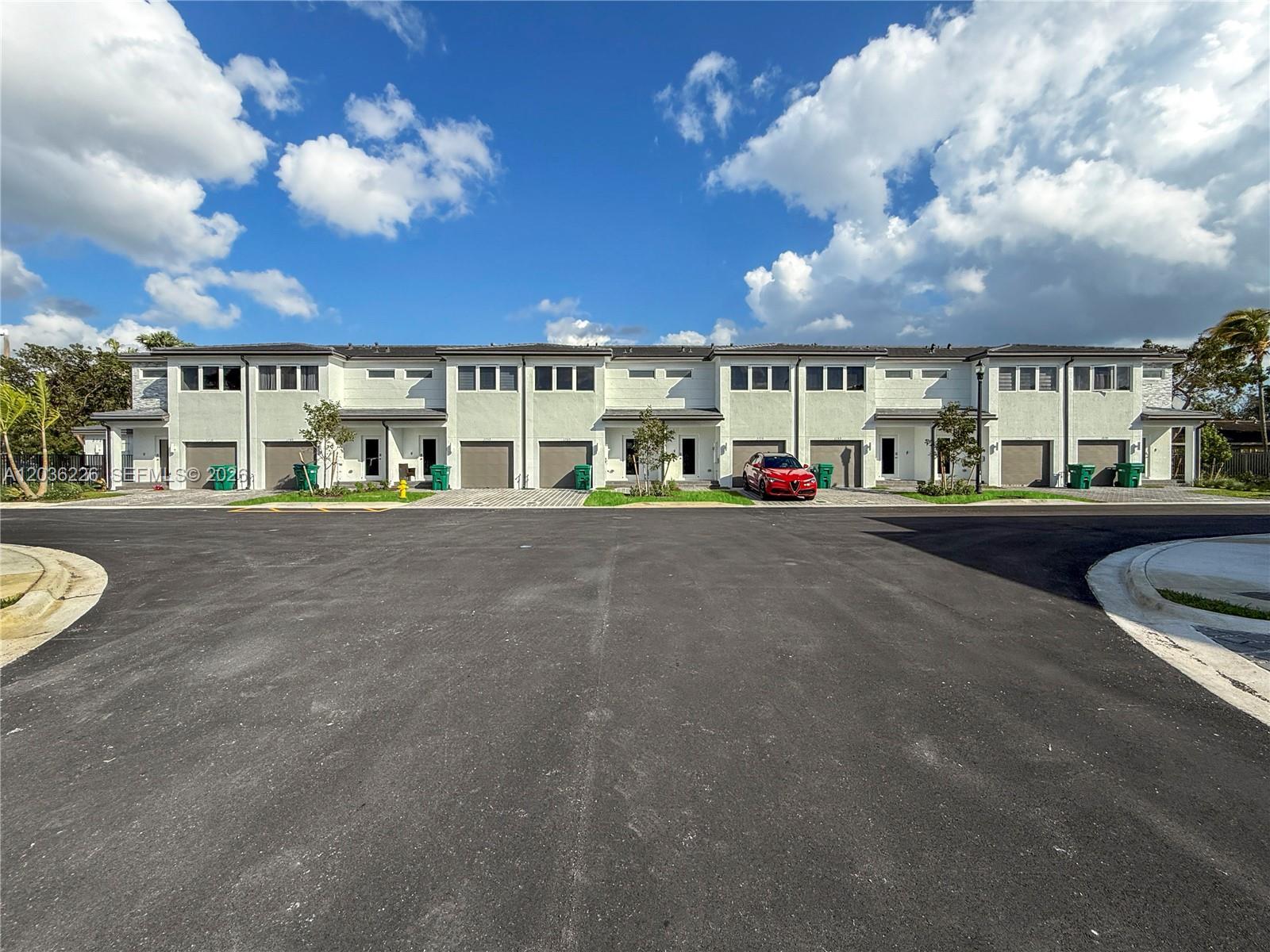 3770 SW 50th Ave # 3770, Pembroke Park FL 33023 photo 4