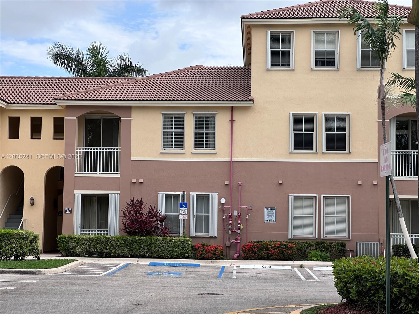 10132 NW 7th St # 208, Miami FL 33172 photo 2