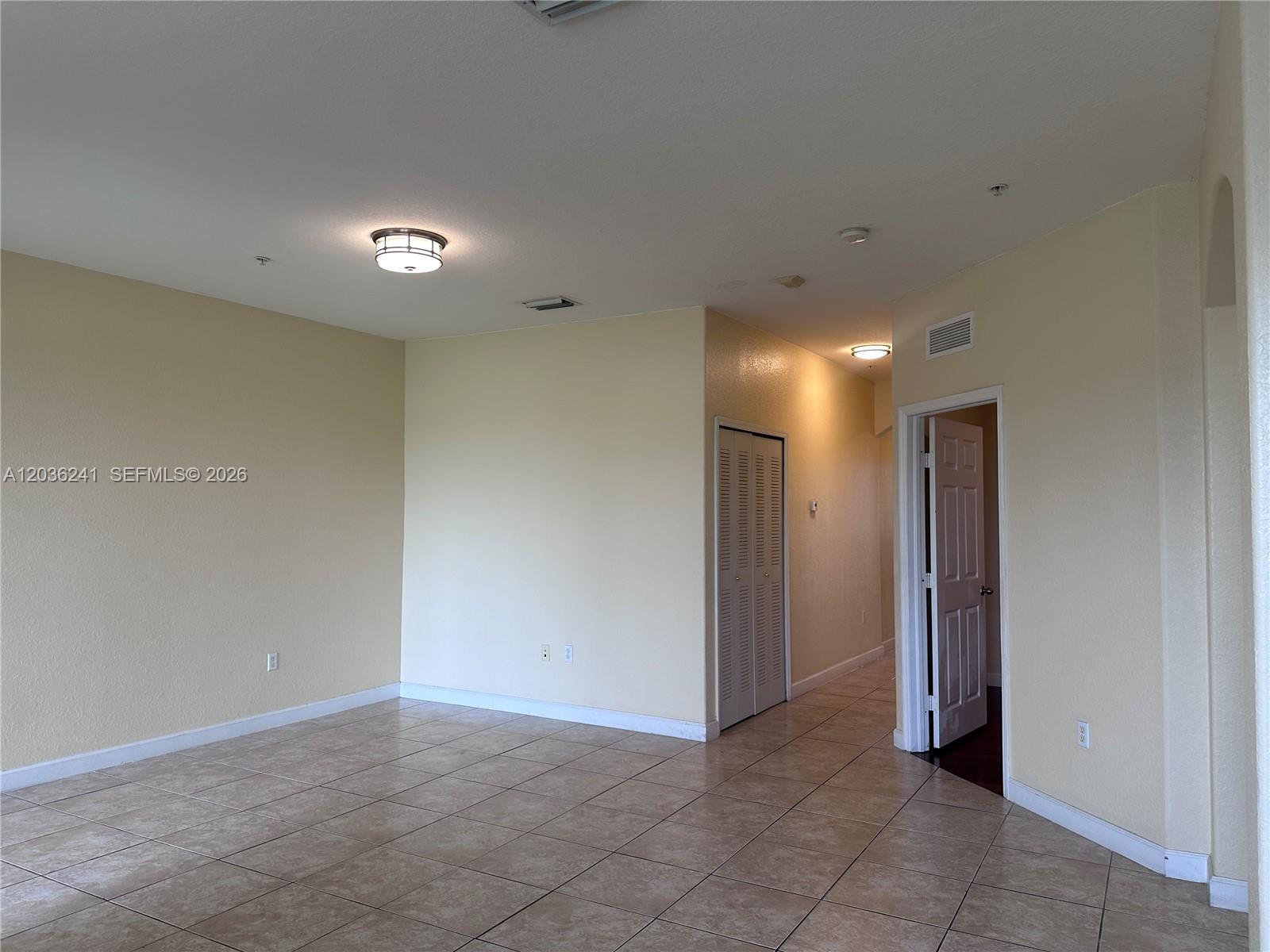 10132 NW 7th St # 208, Miami FL 33172 photo 4
