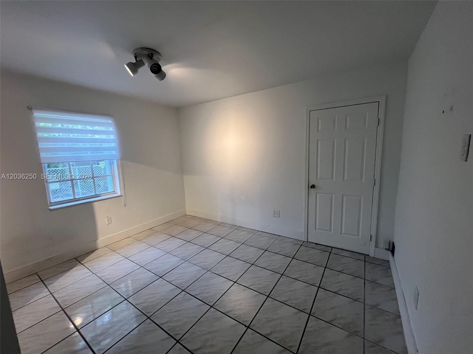 3244 SW 3rd St # L, Miami FL 33135 photo 5