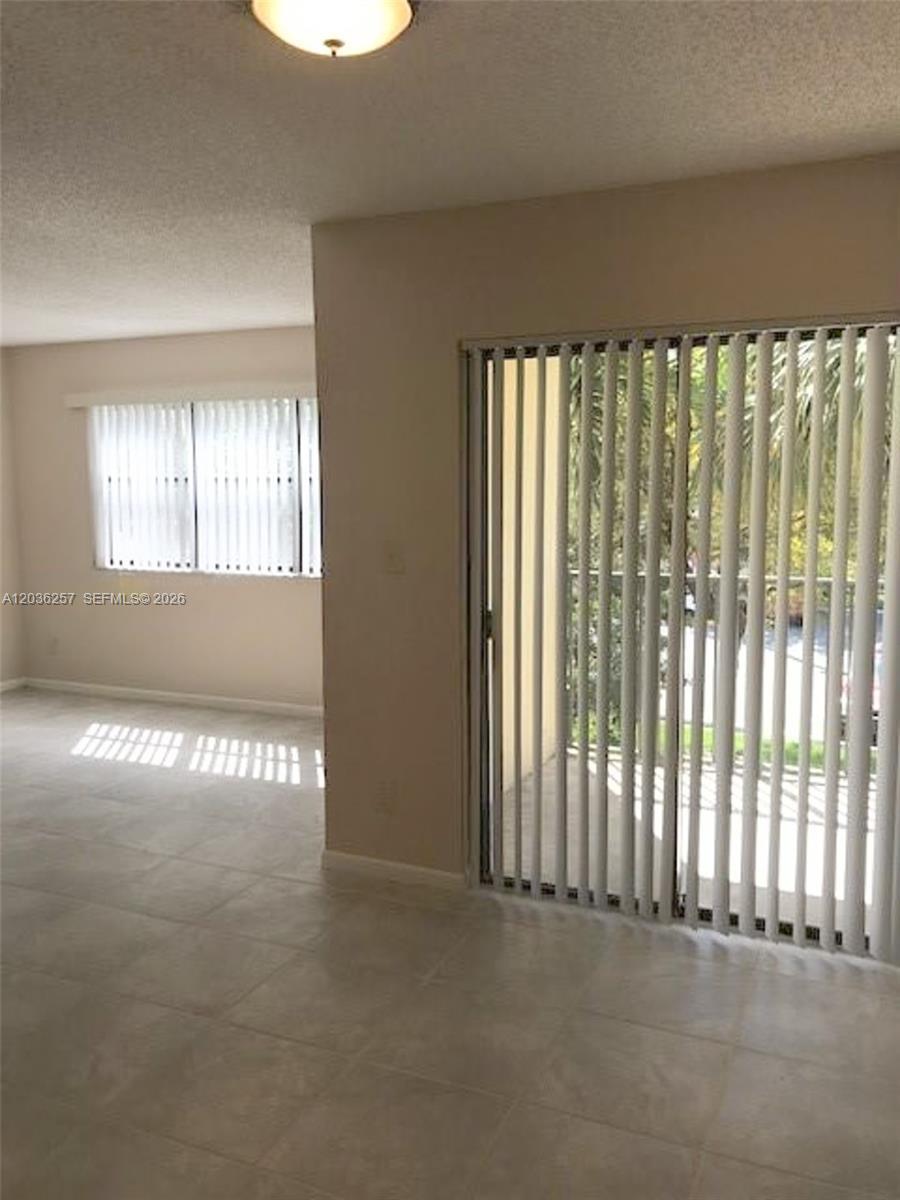 630 S Park Rd # 3, Hollywood FL 33021 photo 3