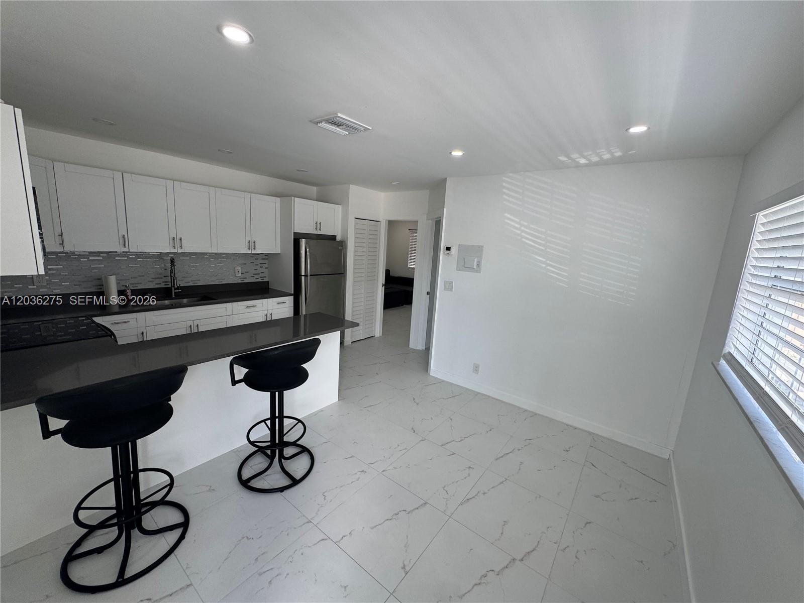 2192 NE 56th Ct # 1, Fort Lauderdale FL 33308 photo 3