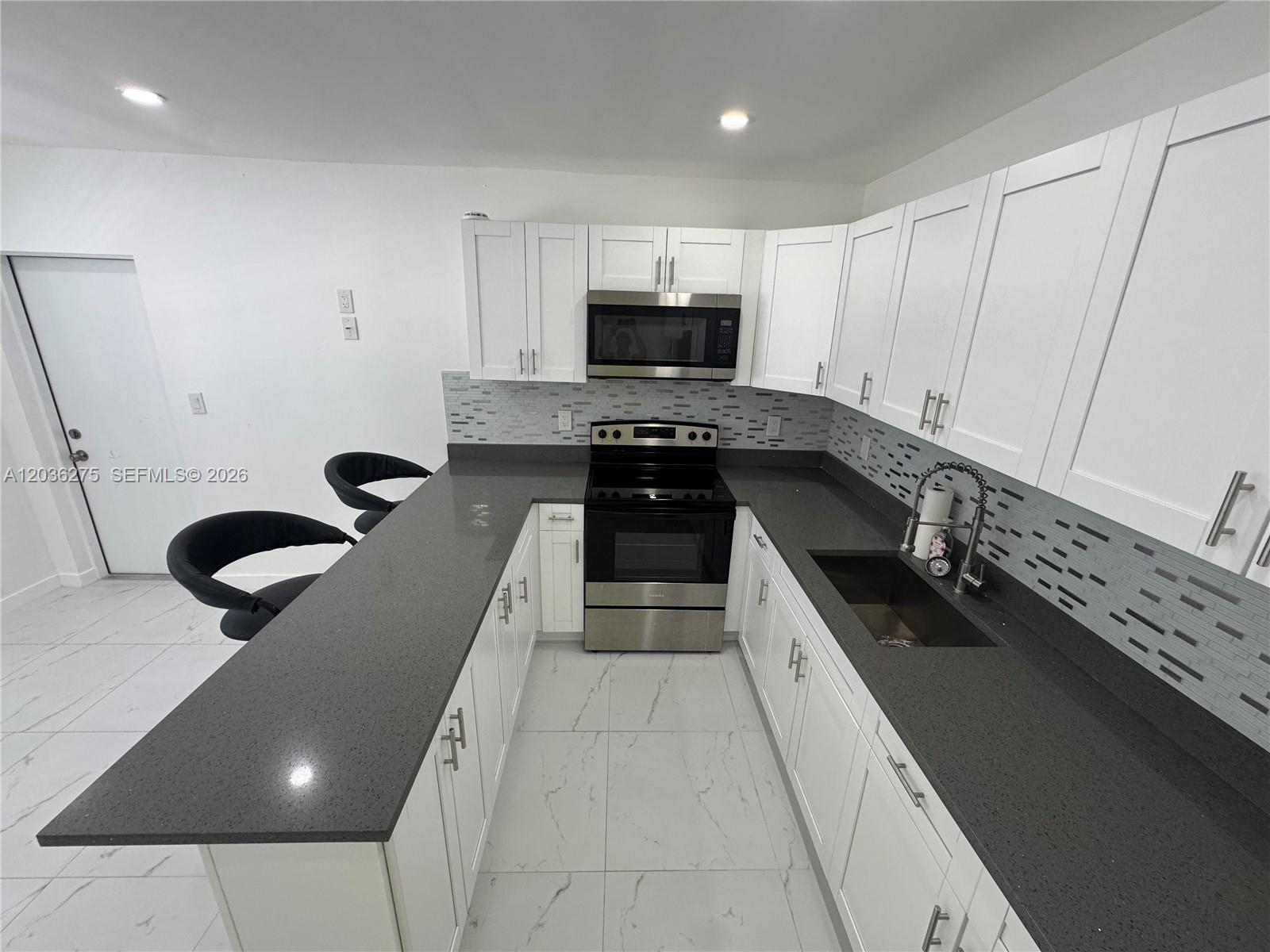 2192 NE 56th Ct # 1, Fort Lauderdale FL 33308 photo 5
