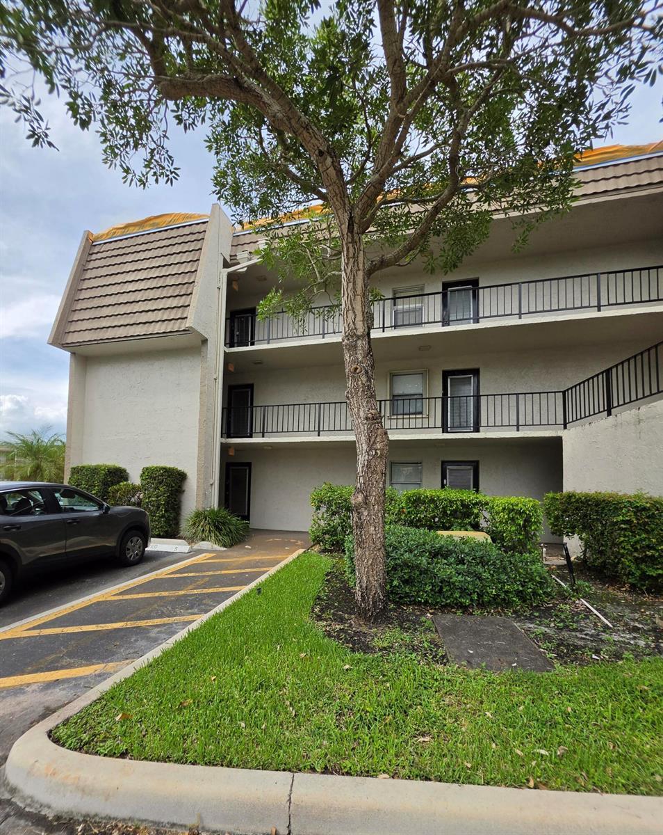 9330 Lime Bay Boulevard # 301, Tamarac FL 33321 photo 4