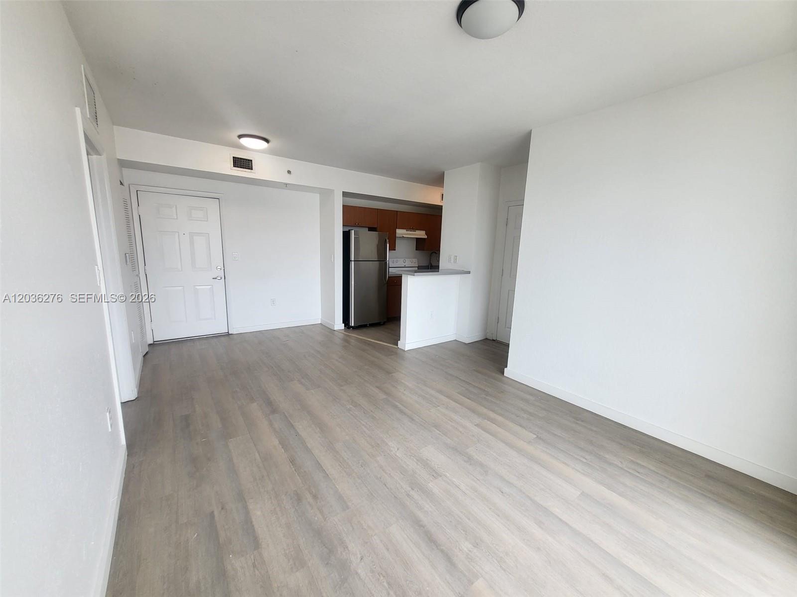 120 SW 8th Ave # 703, Miami FL 33130 photo 2