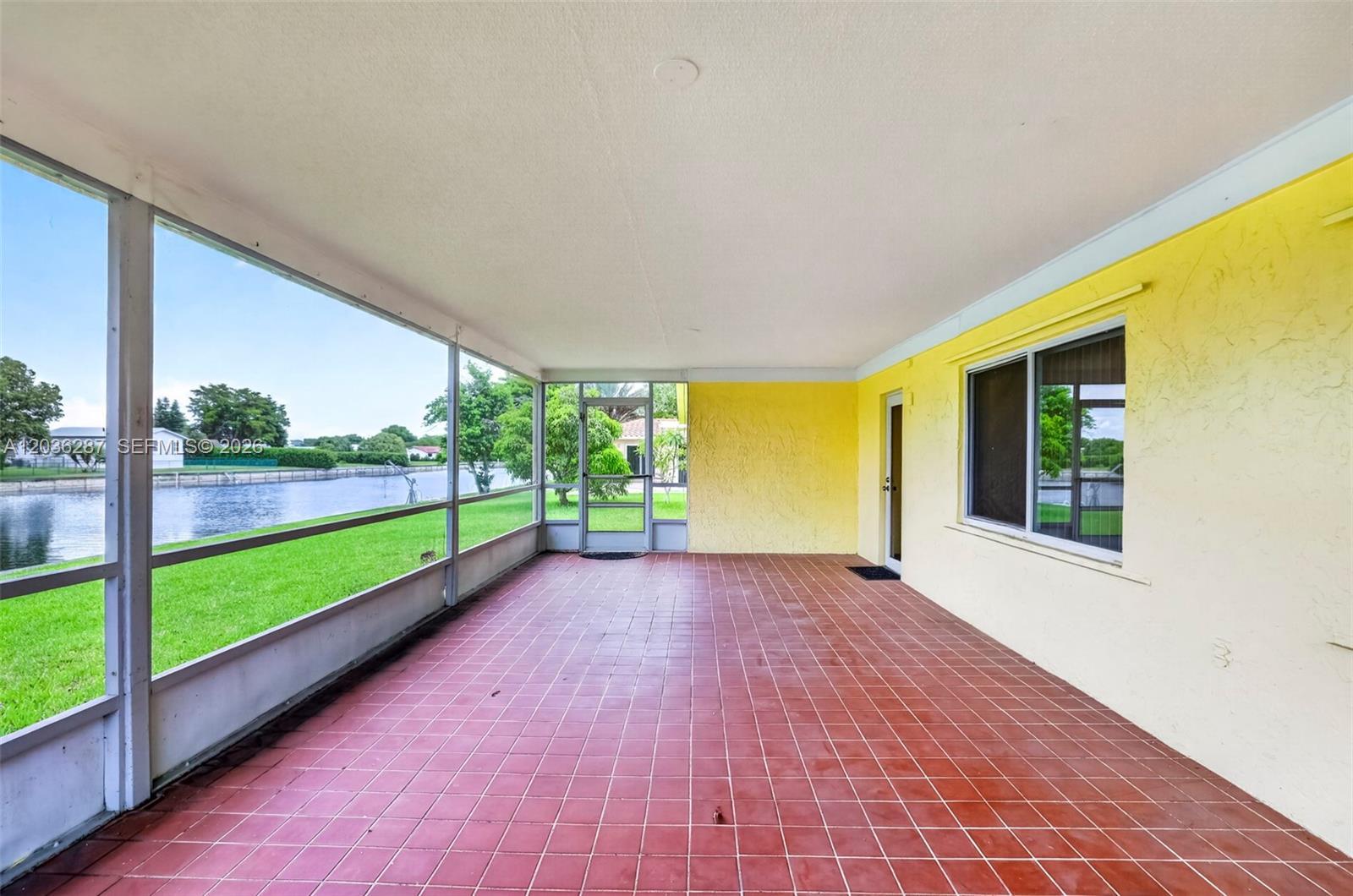 7201 NW 93rd Ave, Tamarac FL 33321 photo 2
