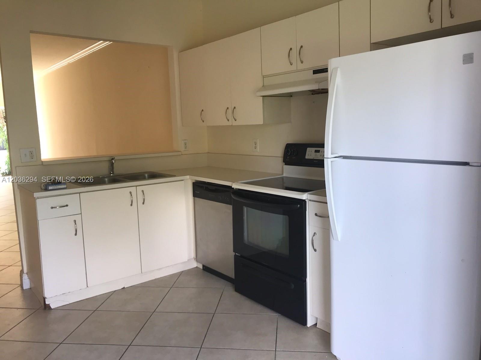 4 SW 16th Ave, Homestead FL 33030 photo 3