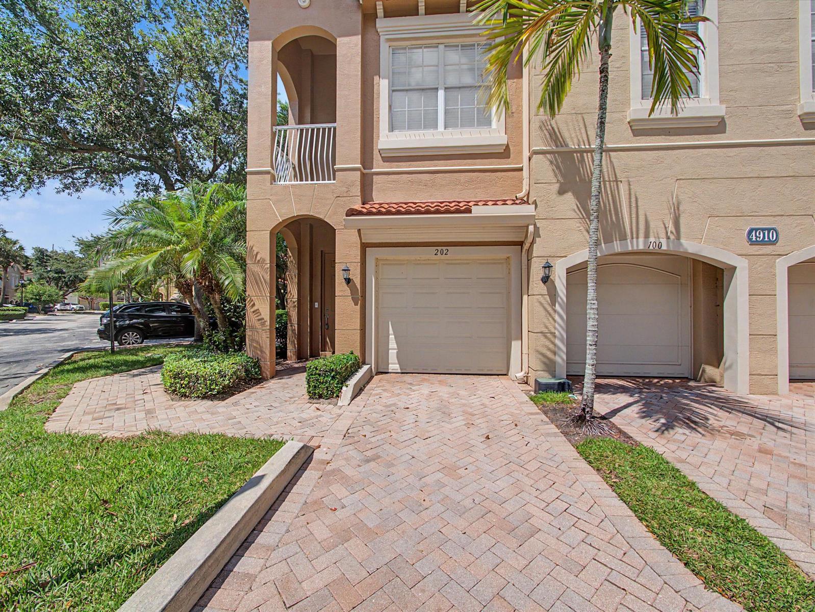 4910 Bonsai Circle # 202, Palm Beach Gardens FL 33418 photo 5