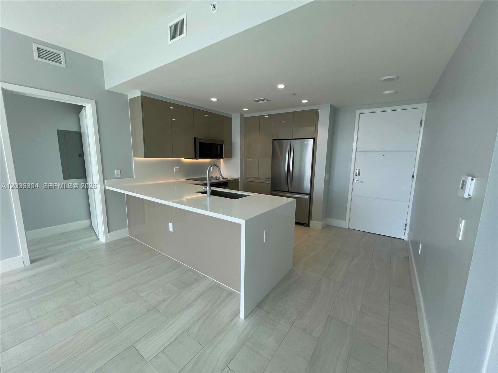 2000 Metropica Way # 307, Sunrise FL 33323 photo 4