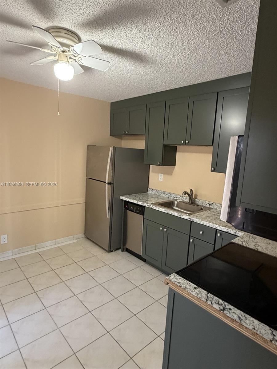 812 NE 2nd St # 2, Hallandale Beach FL 33009 photo 3