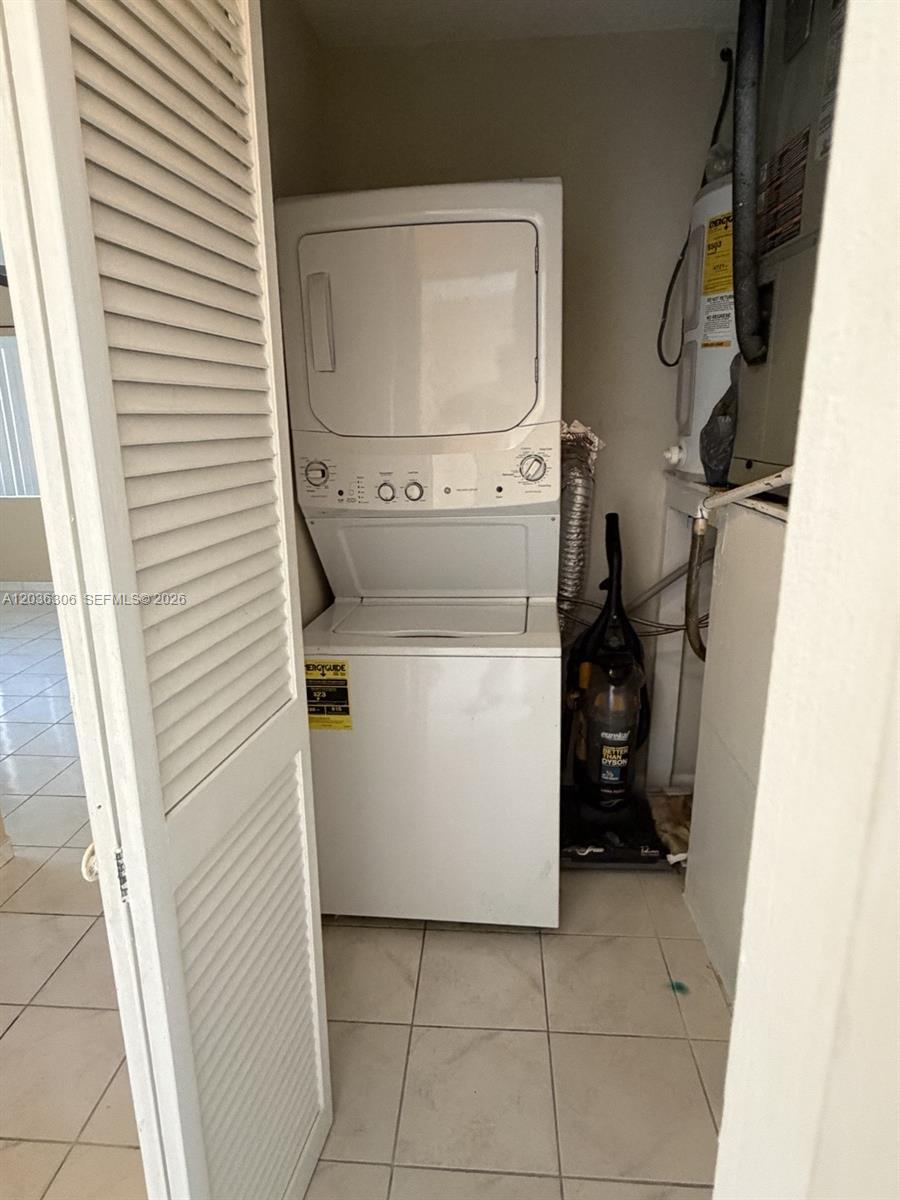 812 NE 2nd St # 2, Hallandale Beach FL 33009 photo 5