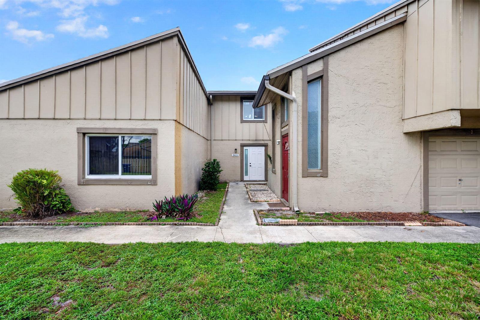 5611 NW 21st Street # a, Lauderhill FL 33313 photo 2