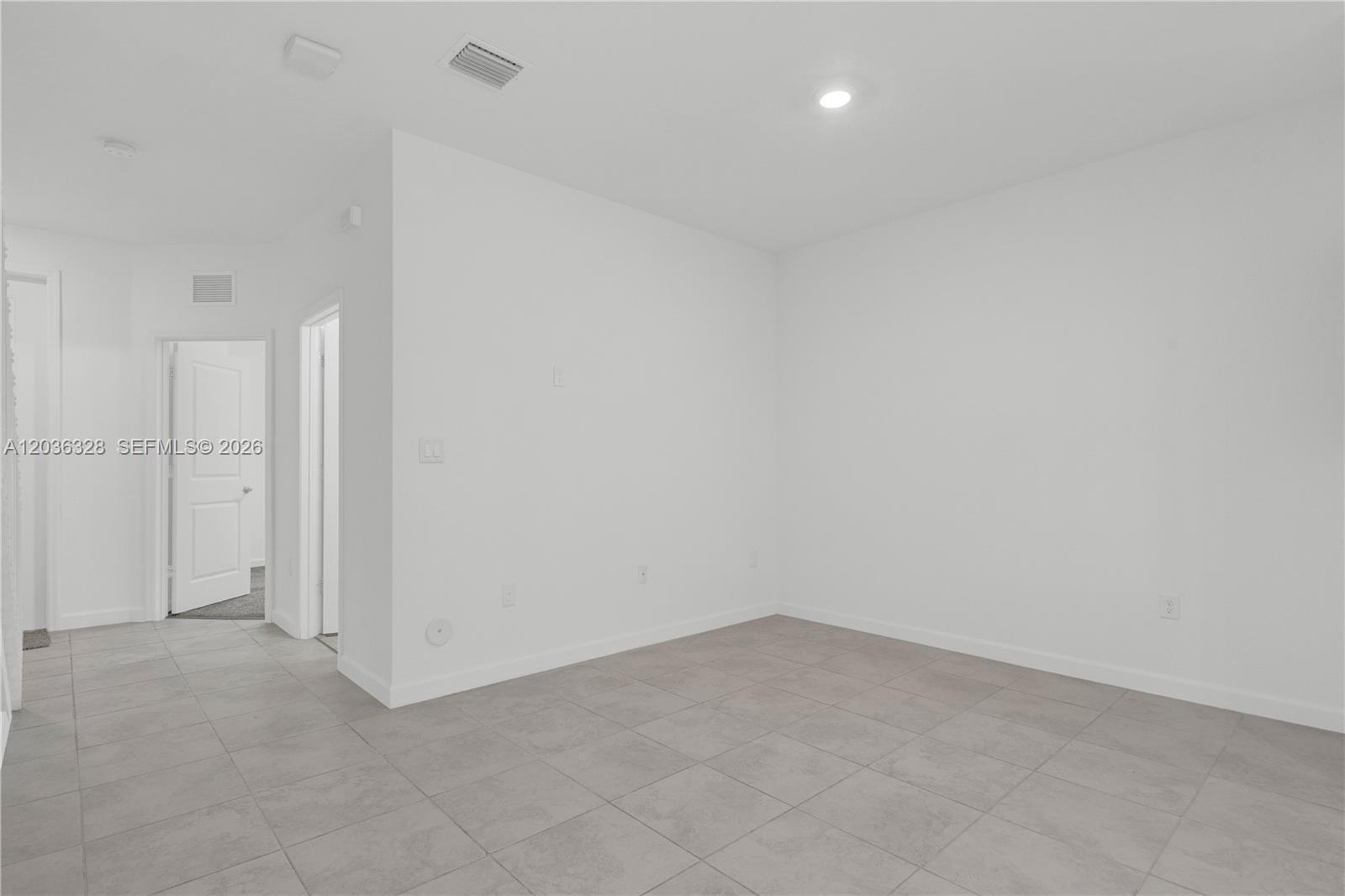 24868 SW 114th Ave, Homestead FL 33032 photo 4