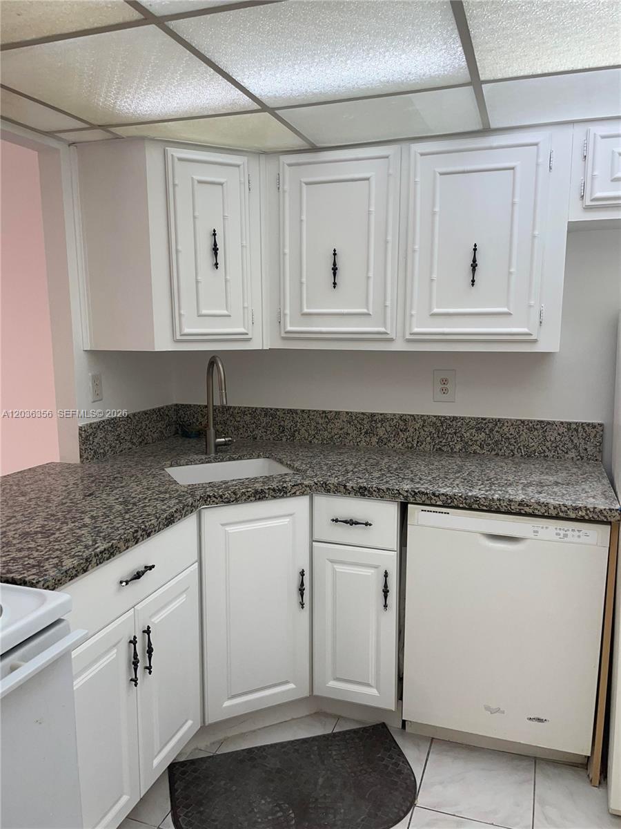 851 Three Islands Blv # 414, Hallandale Beach FL 33009 photo 2